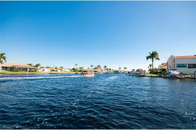 1929 SE 40th Ter #2, Cape Coral, FL 33904 - Photo 1