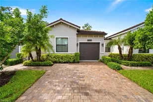 10061 Bonita Fairways Dr, Bonita Springs, FL 34135 - Photo 1
