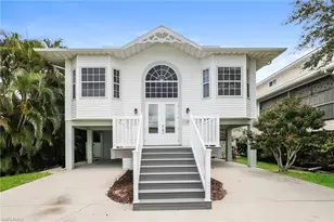 771 Park Ave, Naples, FL 34110 - Photo 1