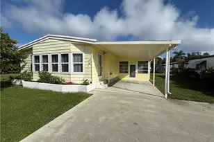 261 Lime Key Ln, Naples, FL 34114 - Photo 1