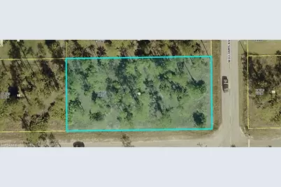 901 Williams Ave, Lehigh Acres, FL 33972 - Photo 1