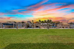 214 Waterway Ct, Marco Island, FL 34145 - Photo 1