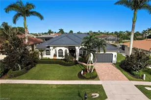 469 Persian Ct, Marco Island, FL 34145 - Photo 1