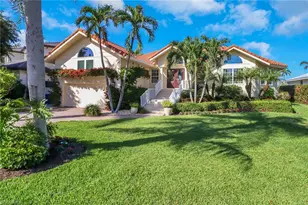 1275 Cobia Ct, Naples, FL 34102 - Photo 1