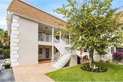 940 3rd St S #201, Naples, FL 34102 - Photo 1