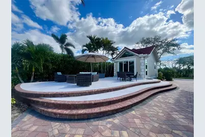 4601 Southern Breeze Dr, Naples, FL 34114 - Photo 1