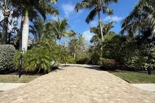 4407 Southern Breeze Dr, Naples, FL 34114 - Photo 1