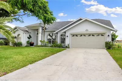 726 NW 37th Pl, Cape Coral, FL 33993 - Photo 1
