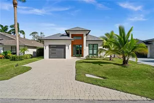 781 103rd Ave N, Naples, FL 34108 - Photo 1