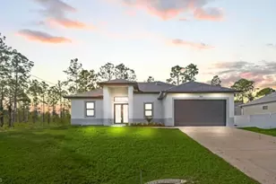 932 Maddock St E, Lehigh Acres, FL 33974 - Photo 1