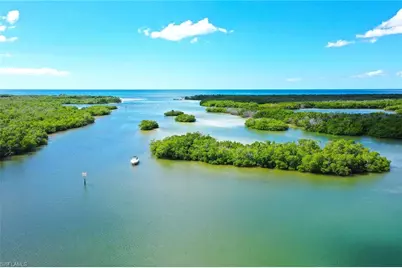 425 Dockside Dr #804, Naples, FL 34110 - Photo 1