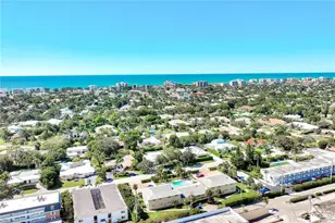 2000 Alamanda Dr, Naples, FL 34102 - Photo 1