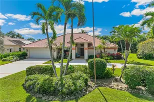 205 Muirfield Cir, Naples, FL 34113 - Photo 1