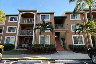 1150 Wildwood Lakes Blvd, Naples, FL 34104 - Photo 1