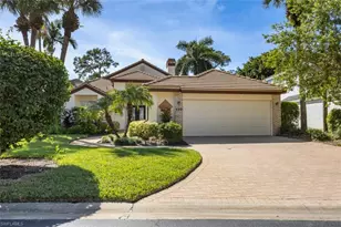 550 Cormorant Cove, Naples, FL 34113 - Photo 1