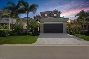 10043 Chesapeake Bay Dr, Fort Myers, FL 33913 - Photo 1