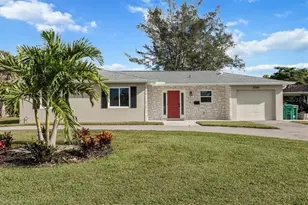 3560 Corana Way, Naples, FL 34105 - Photo 1