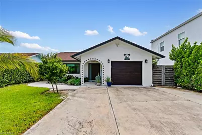 714 103rd Ave N, Naples, FL 34108 - Photo 1