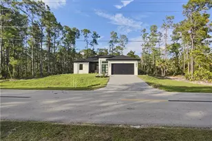 902 W 17th St, Lehigh Acres, FL 33972 - Photo 1