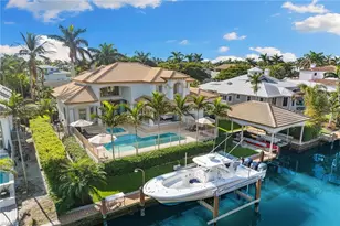 533 15th Ave S, Naples, FL 34102 - Photo 1