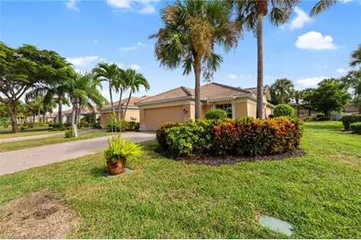 10097 Colonial Country Club Blvd, Fort Myers, FL 33913 - Photo 1