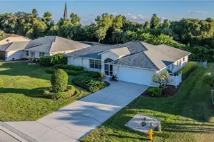 30 Wickliffe Dr, Naples, FL 34110 - Photo 1