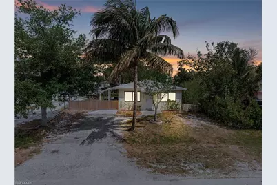 3433 Hibiscus Ave, Naples, FL 34104 - Photo 1