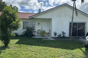 5470 29th Pl SW, Naples, FL 34116 - Photo 1