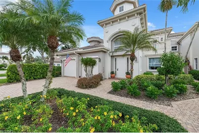 537 Avellino Isles Cir #31201, Naples, FL 34119 - Photo 1