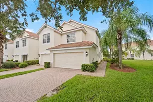 1084 Hampton Cir, Naples, FL 34105 - Photo 1
