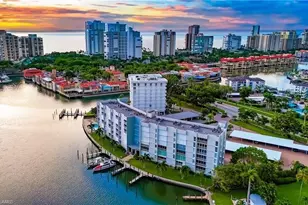 300 Park Shore Dr, Naples, FL 34103 - Photo 1