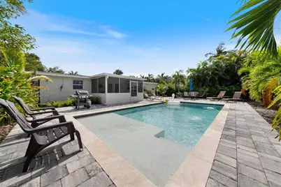 1280 Embassy Ln, Naples, FL 34104 - Photo 1