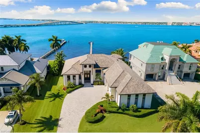 12484 Riverside Dr, Fort Myers, FL 33919 - Photo 1