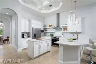 626 Park Shore Dr, Naples, FL 34103 - Photo 1