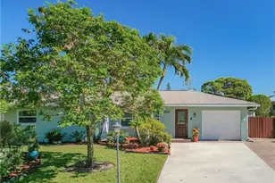 458 W Valley Dr, Bonita Springs, FL 34134 - Photo 1