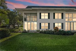 292 Banyan Blvd, Naples, FL 34102 - Photo 1