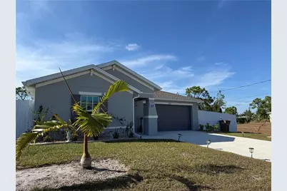 4002 NE 9th Pl, Cape Coral, FL 33909 - Photo 1