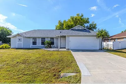 814 SW 10th Pl, Cape Coral, FL 33991 - Photo 1