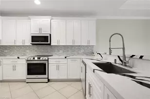 2082 E Tobago Cir, Fort Myers, FL 33905 - Photo 11