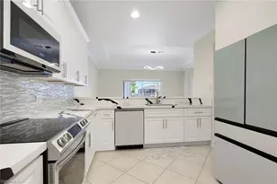 2082 E Tobago Cir, Fort Myers, FL 33905 - Photo 13