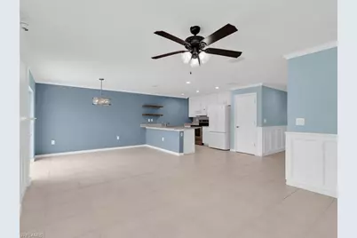 731 Hadley Pl W, Naples, FL 34104 - Photo 1