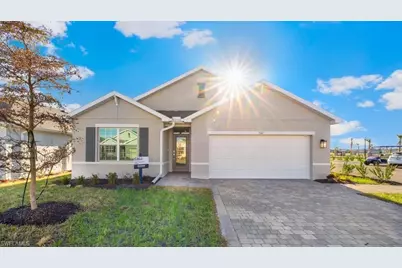 2020 NE 5th Pl, Cape Coral, FL 33909 - Photo 1
