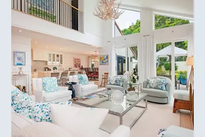 32 Las Brisas Way #33, Naples, FL 34108 - Photo 1