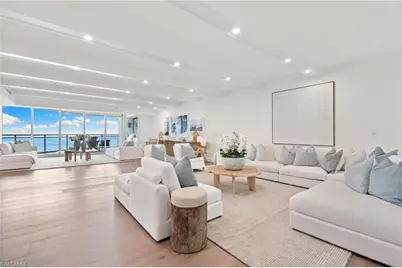 11125 Gulf Shore Dr #PH-1, Naples, FL 34108 - Photo 1