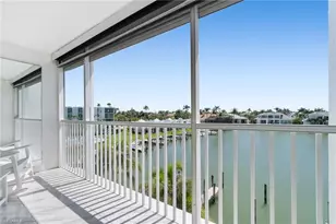 300 Park Shore Dr, Naples, FL 34103 - Photo 1