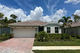 331 Tamarindo Ln, Naples, FL 34114 - Photo 1