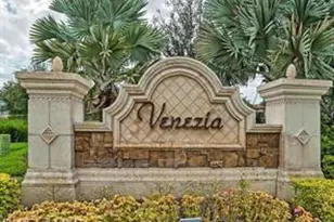 9840 Venezia Cir, Naples, FL 34113 - Photo 1