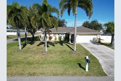 1401 SE 19th Ln, Cape Coral, FL 33990 - Photo 1