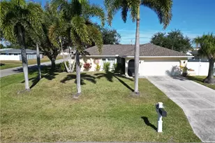 1401 SE 19th Ln, Cape Coral, FL 33990 - Photo 1
