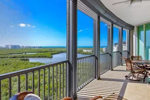 425 Cove Tower Dr, Naples, FL 34110 - Photo 1